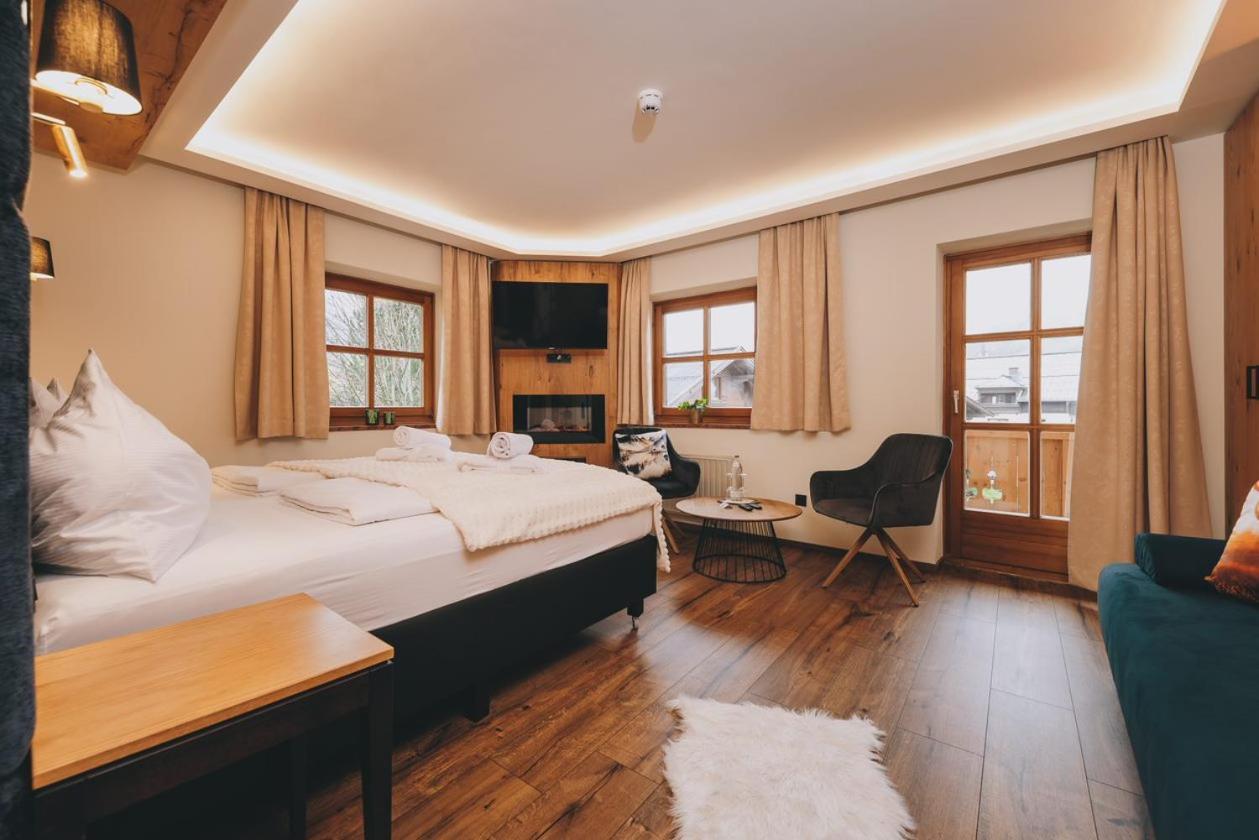 Hotel Gasthof Mitteregger - Beste Lage In Kaprun Exterior photo