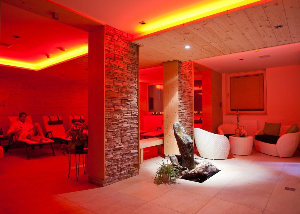 Hotel Gasthof Mitteregger - Beste Lage In Kaprun Exterior photo